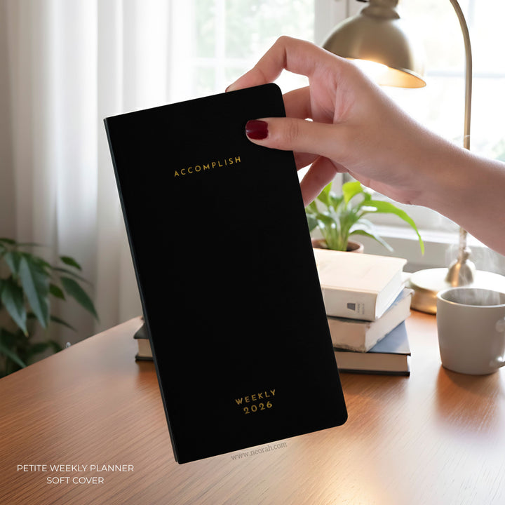 PETITE - 2026 - WEEKLY PLANNER  - 176 PAGES - SOFT COVER