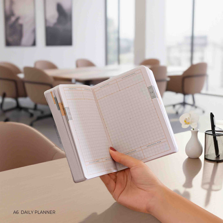 A6- 2026 - DAILY PLANNER  - 512 PAGES - SOFT COVER