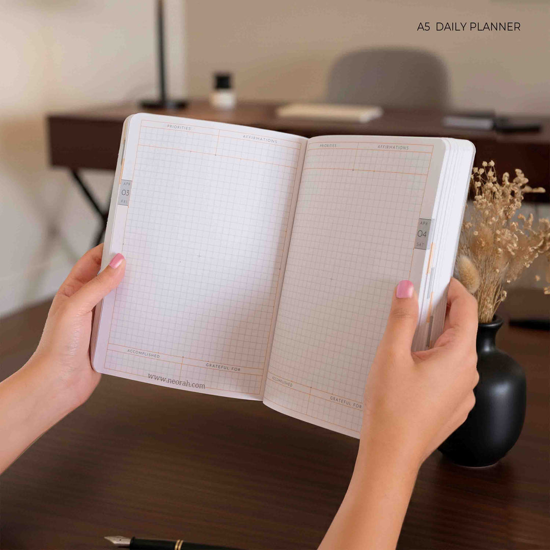 A5 - 2026 - DAILY PLANNER  - 512 PAGES - SOFT COVER