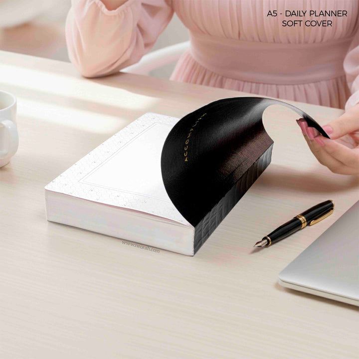 A5 - 2026 - DAILY PLANNER  - 512 PAGES - SOFT COVER