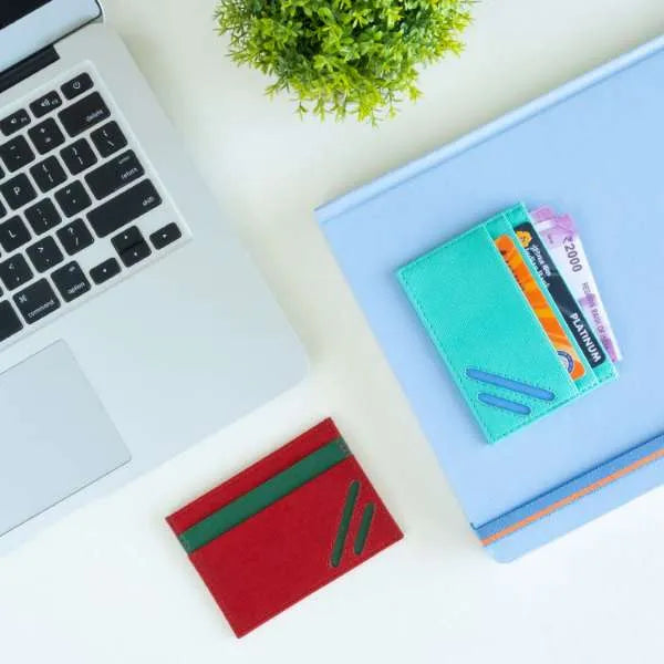 #color_red-with-dark-green