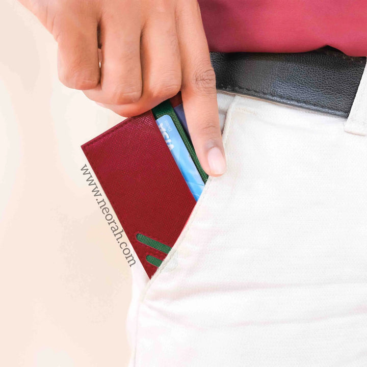 #color_red-with-dark-green