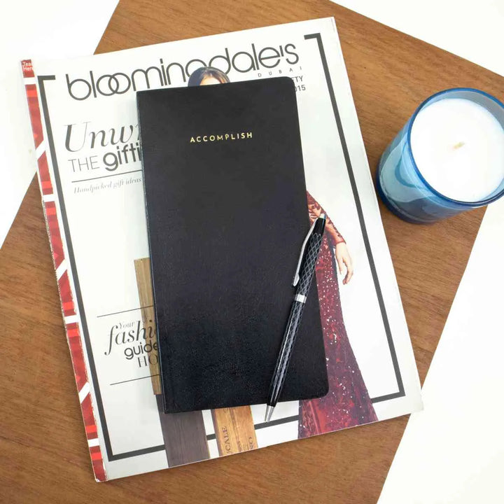 PETITE - UNDATED - WEEKLY PLANNER - SOFT COVER