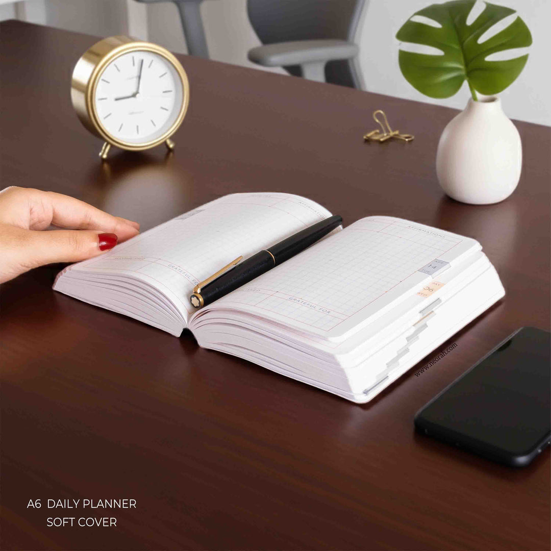 A6- 2026 - DAILY PLANNER  - 512 PAGES - SOFT COVER