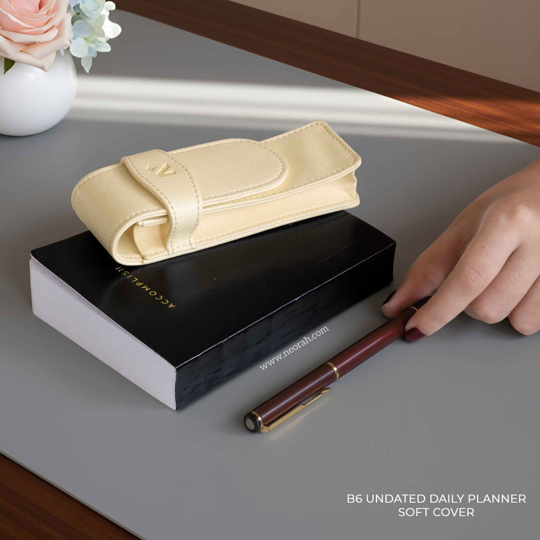 B6 - UNDATED - DAILY PLANNER - SOFT COVER