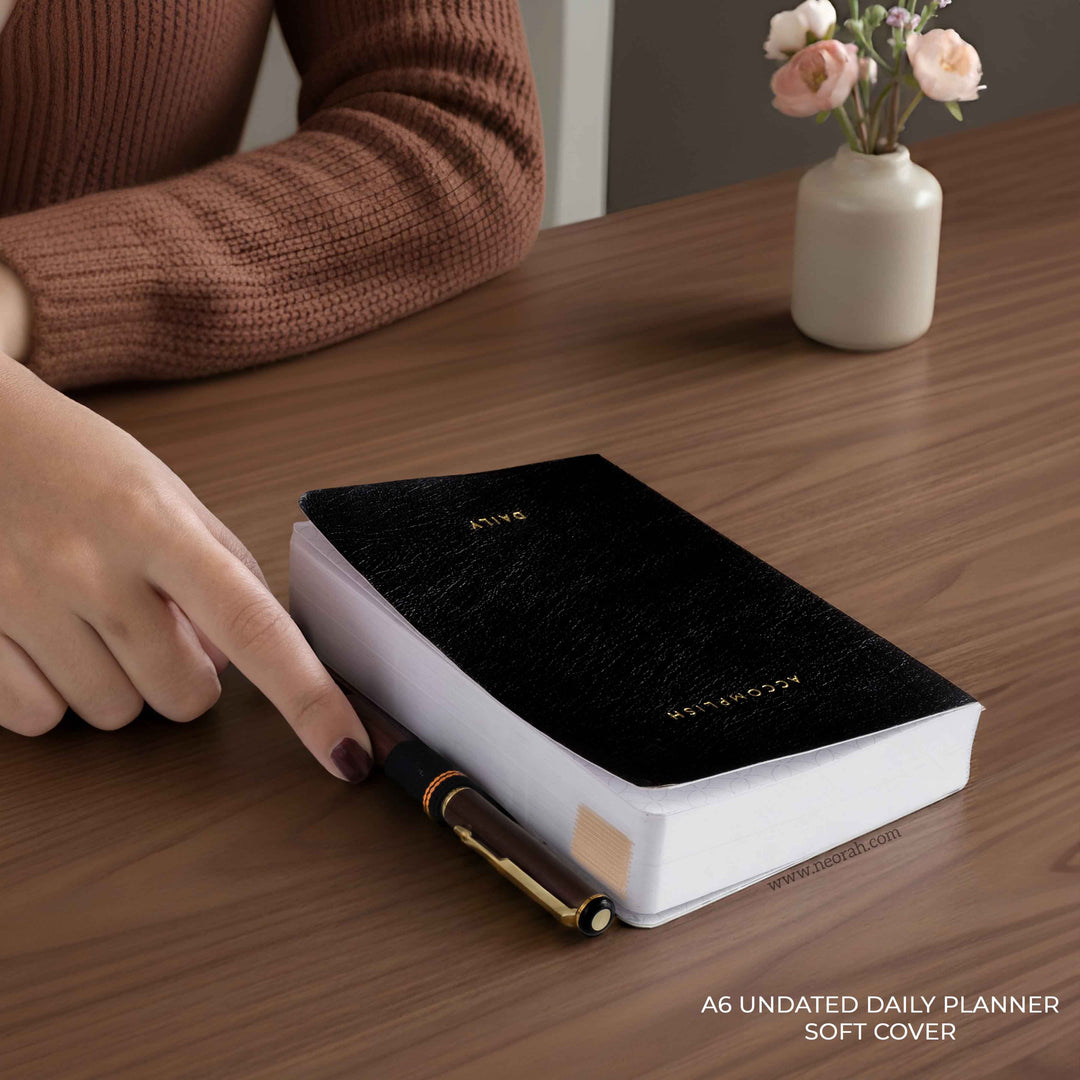 A6 - UNDATED - DAILY PLANNER - SOFT COVER
