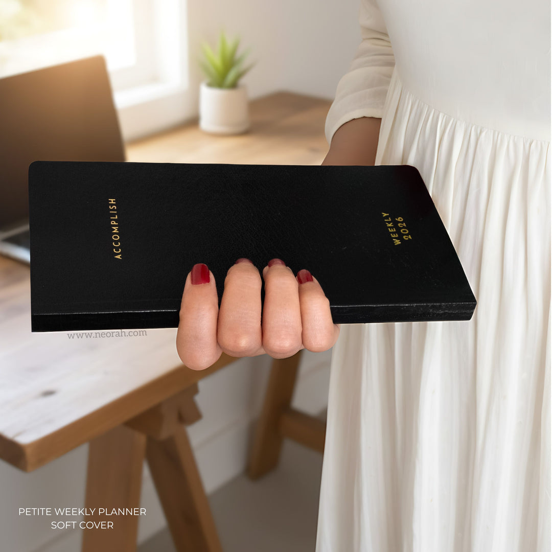 PETITE - 2026 - WEEKLY PLANNER  - 176 PAGES - SOFT COVER