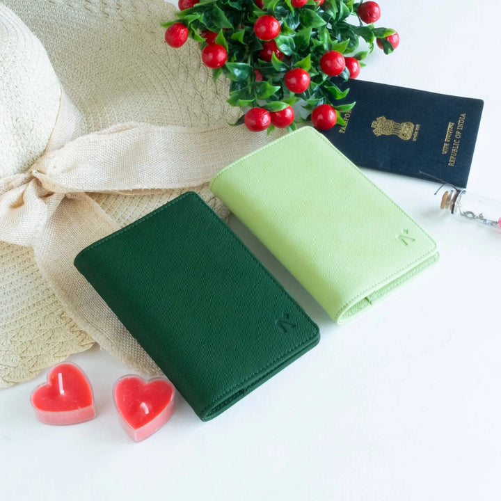 #color_light-green-and-dark-green