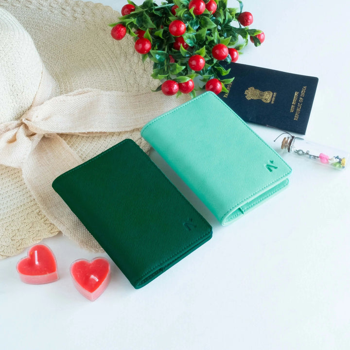 #color_teal-and-dark-green