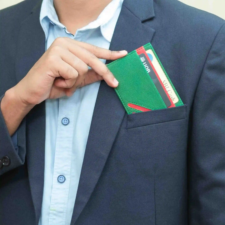 #color_dark-green-with-red