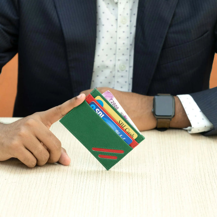 #color_dark-green-with-red