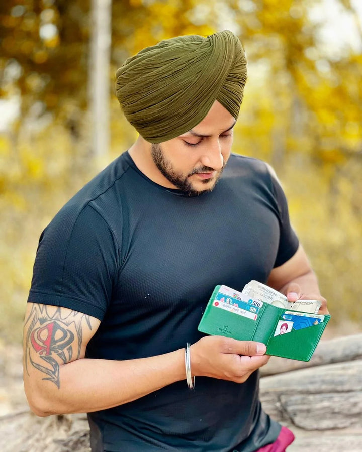 BIFOLD WALLET FOR MEN + KEYCHAIN